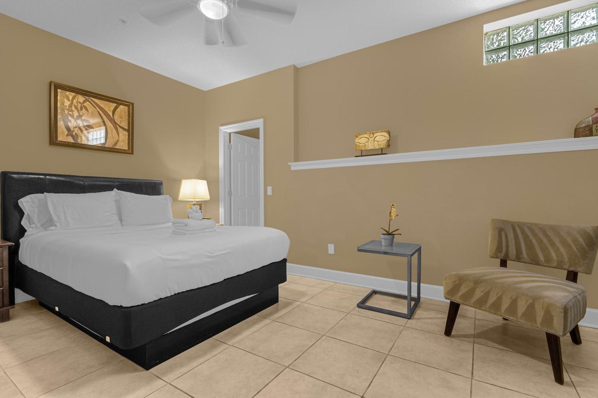 אורלנדו Cozy & Elegant 4Br Enchanted Townhouse - 1 Mile To Disney With Resort Pool, Gym, & Jacuzzi מראה חיצוני תמונה